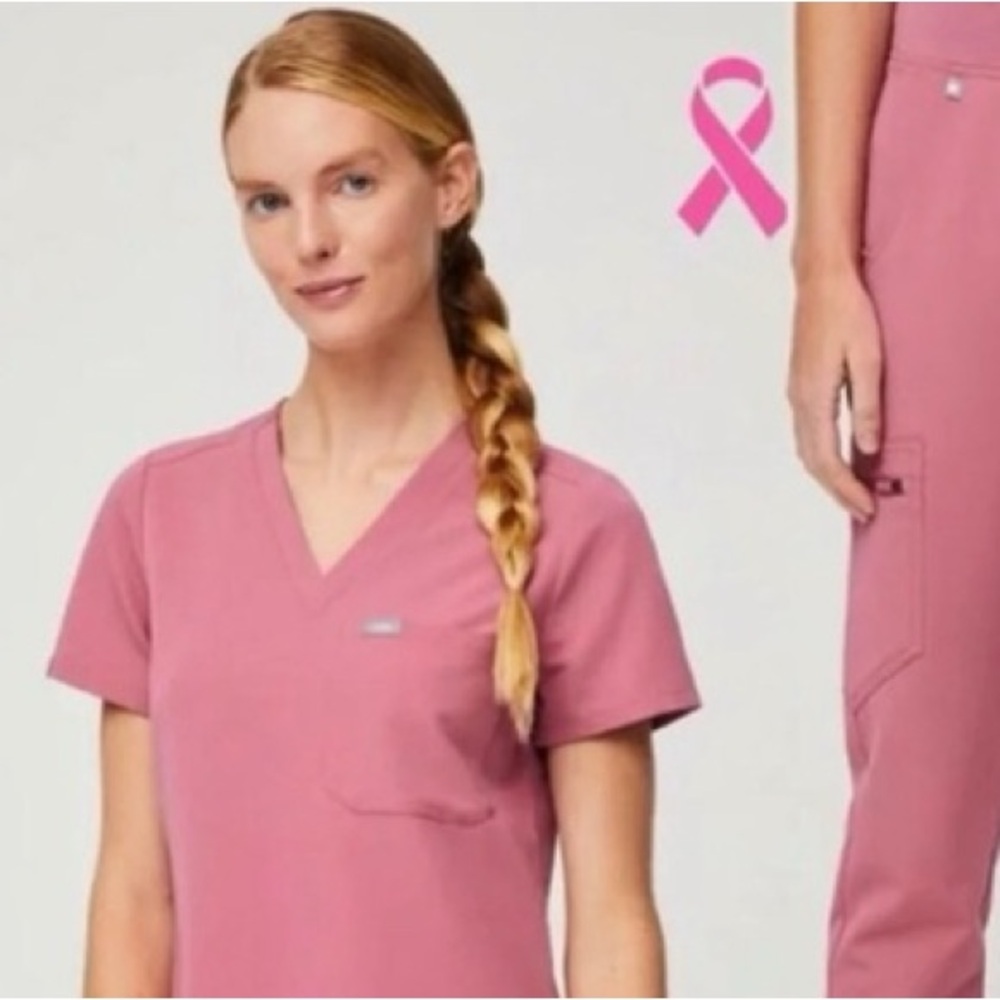 Figs Women's Short Sleeve Scrub Top in Pink
